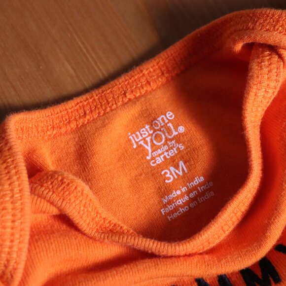 0/3 M, one thanksgiving onesie and hat, one Halloween onesie - Picture 4 of 7